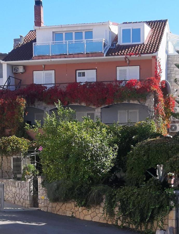 Villa Tania フヴァル エクステリア 写真